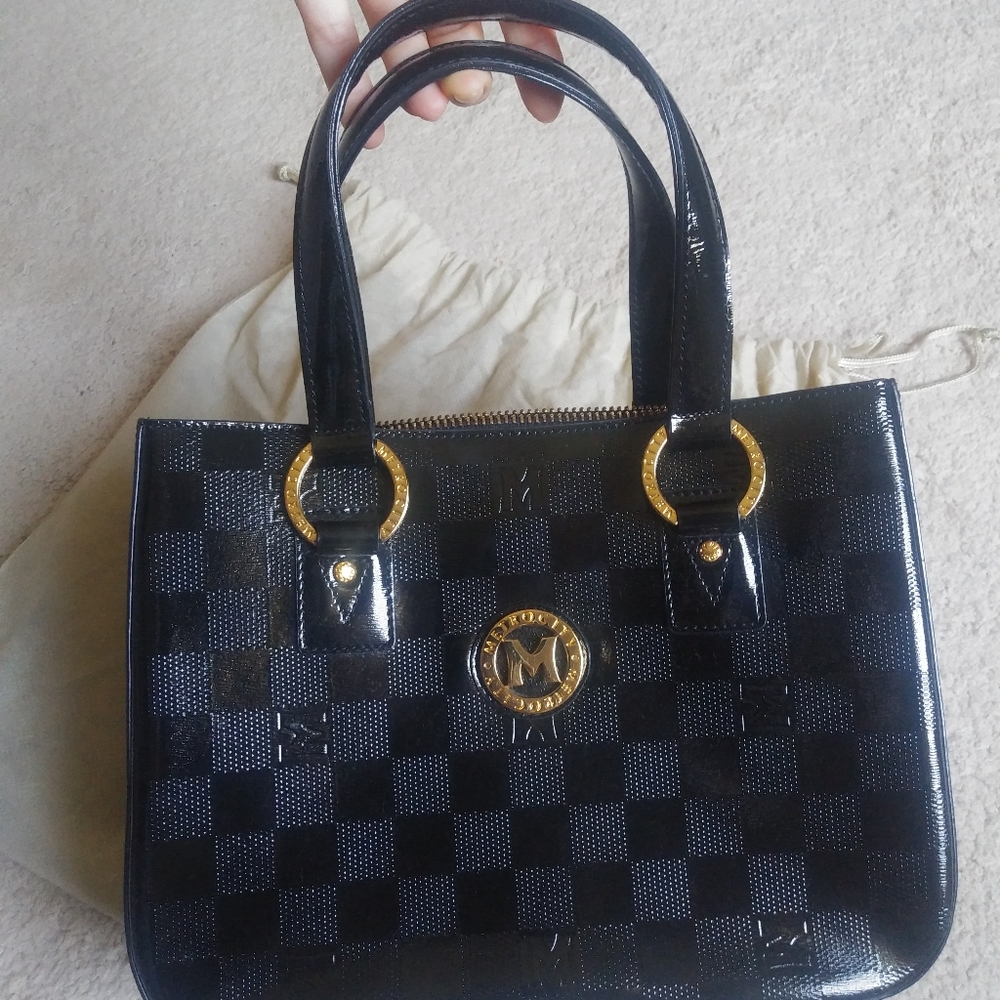 Metrocity enamel tote bag